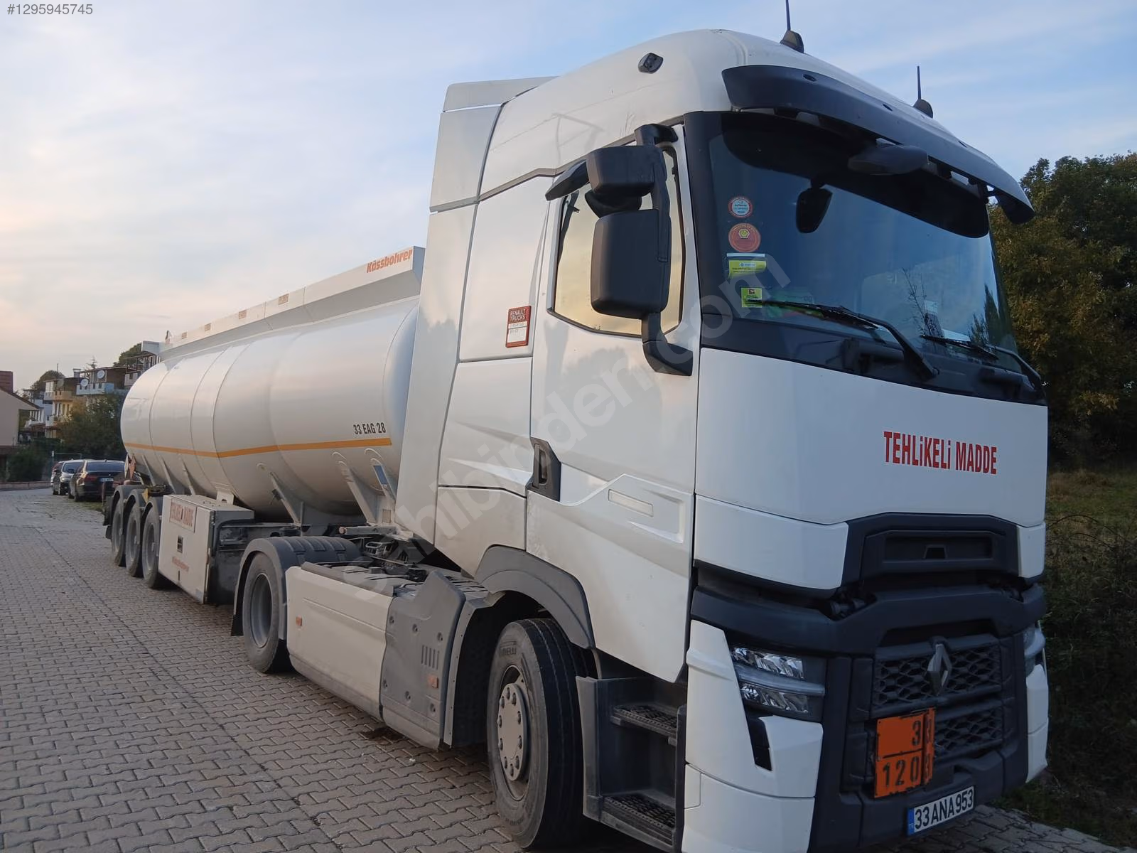 İlk sahibinden Orjinal Adr li Servis Bakımlı T520 Çok Temiz
